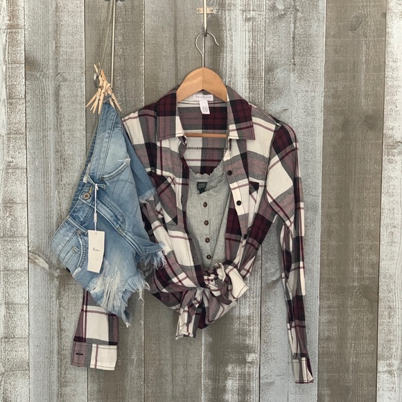 SOLD! {Wild Fable} Crop Tank Top - Picture 6 of 8